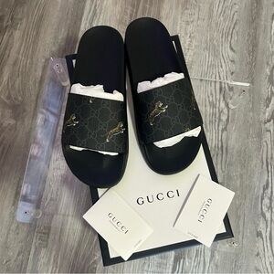 BRAND NEW - Men’s GUCCI Slides - GG Supreme ‘TIGER’